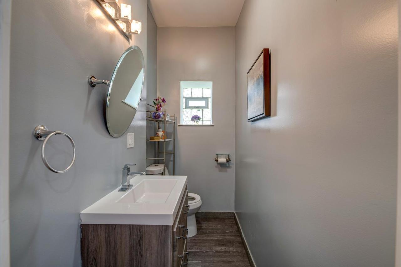 Spacious 5-Br House Near Transit W Parking Chicago Exterior photo