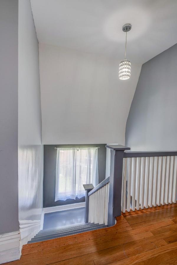 Spacious 5-Br House Near Transit W Parking Chicago Exterior photo